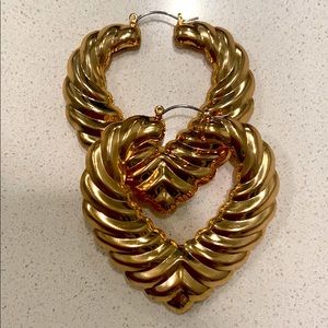Aldo heart hoop earrings